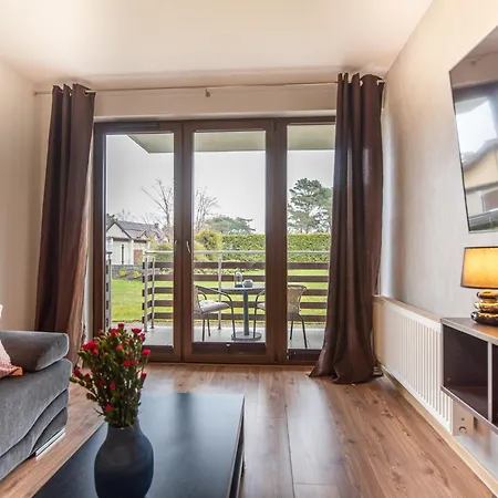 Ms - Zeromskiego 22 *