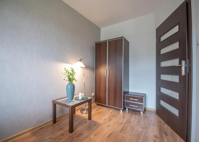 Ms - Zeromskiego 22 아파트 *