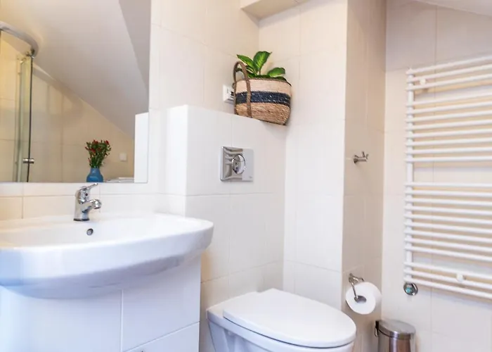 Ms - Zeromskiego 22 아파트