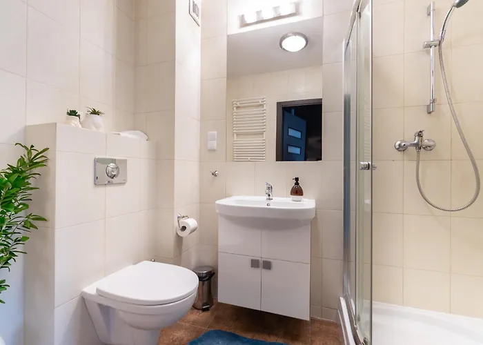 아파트 Ms - Zeromskiego 22 *