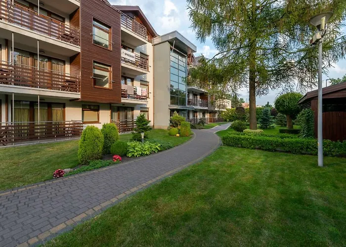 Ms - Zeromskiego 22 아파트